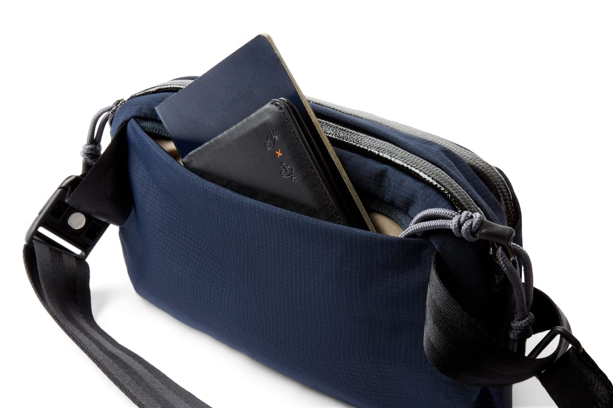 Venture Ready Sling 2.5L- Night sky